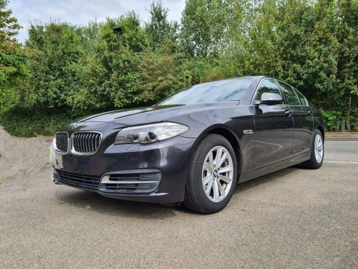 161 BMW 520 AUTOMATIC LOW MILEAGE - Image 1