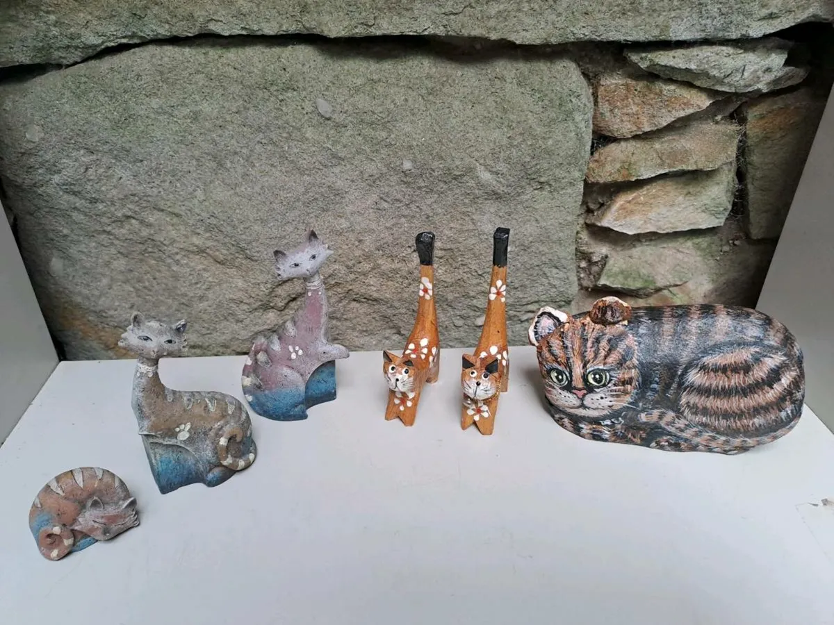 Vintage figurines cat bundle - Image 1
