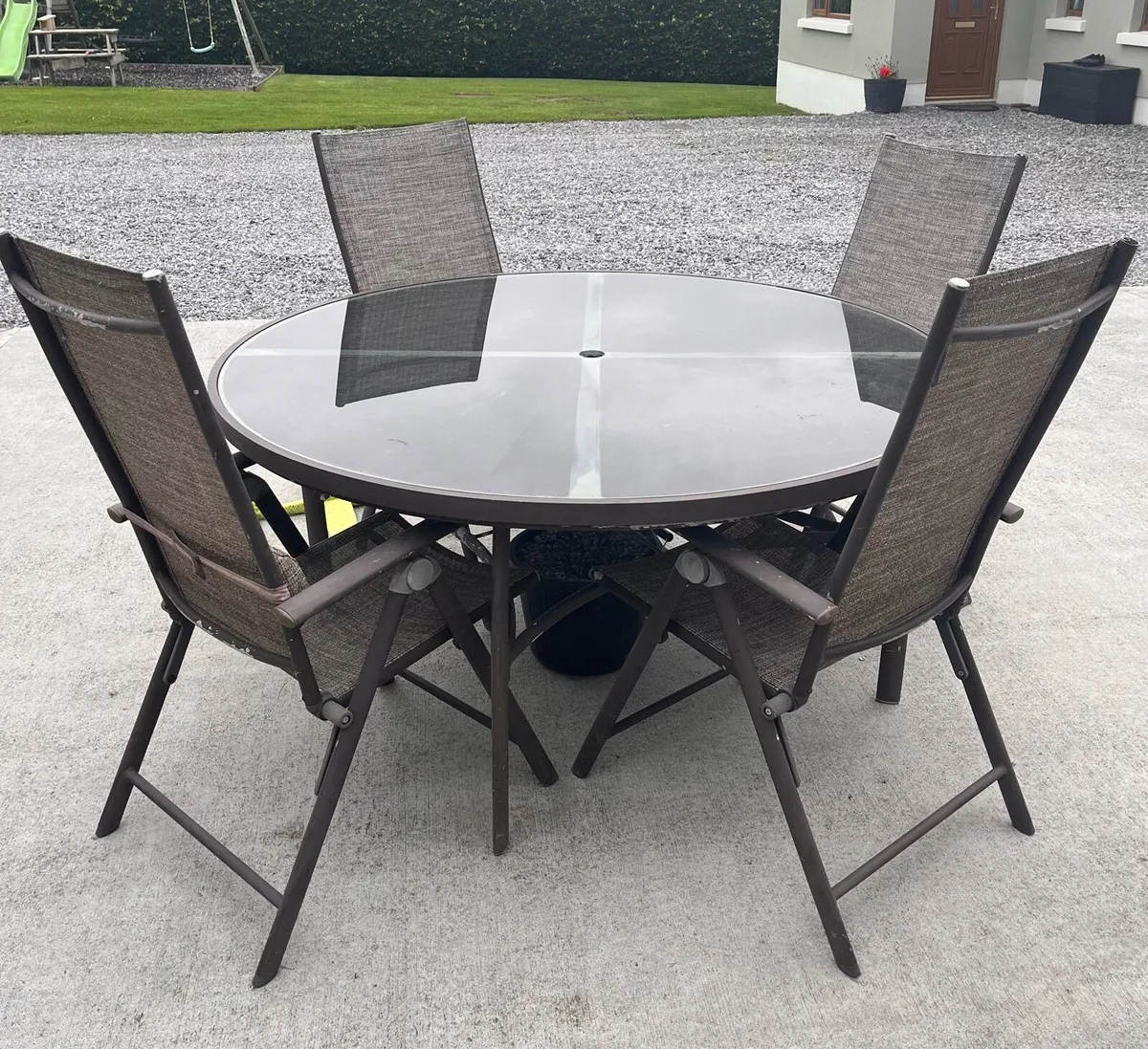Garden furniture - Image 1