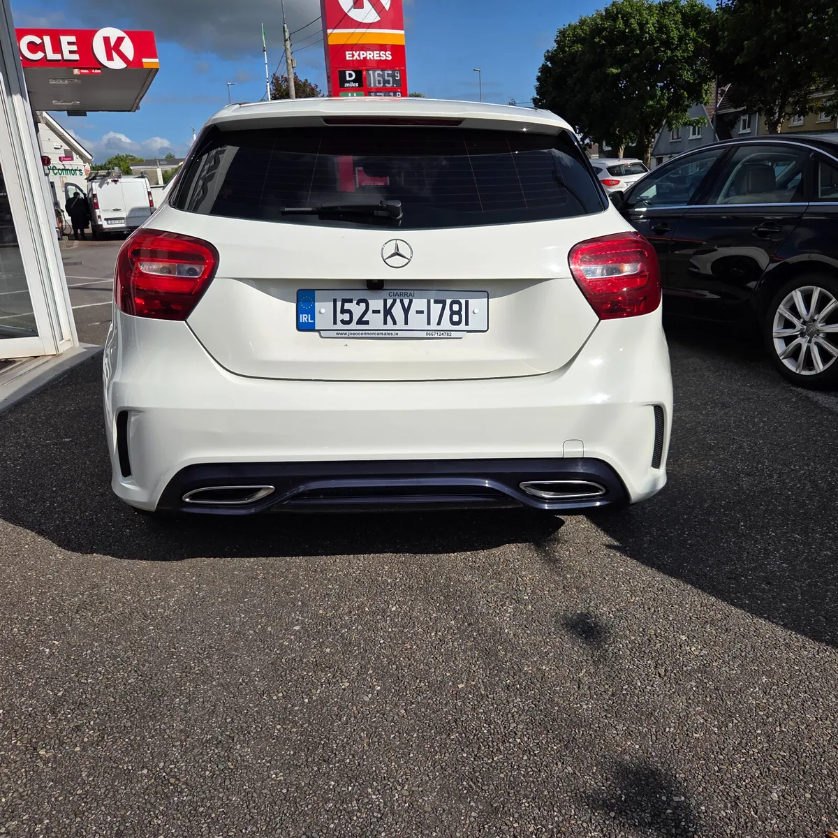 Mercedes-Benz A-Class 2015 AMG LINE A 180 - Image 3
