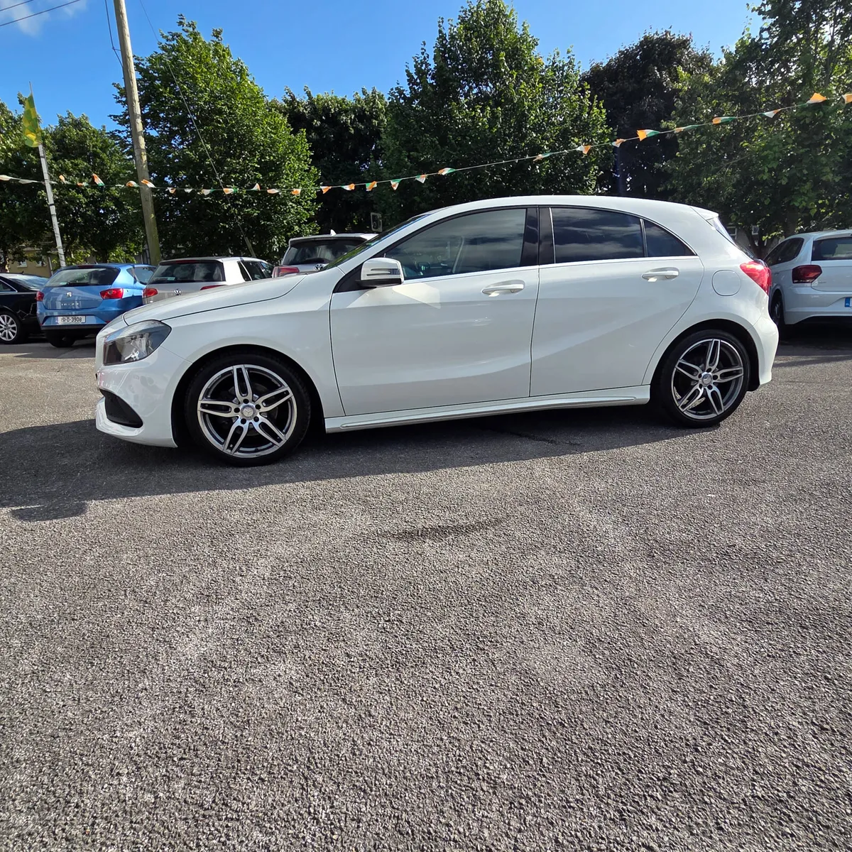 Mercedes-Benz A-Class 2015 AMG LINE A 180 - Image 4