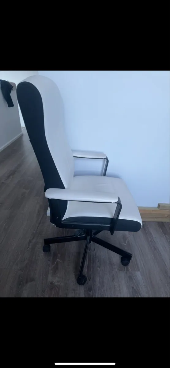 White Office Chair - Image 3