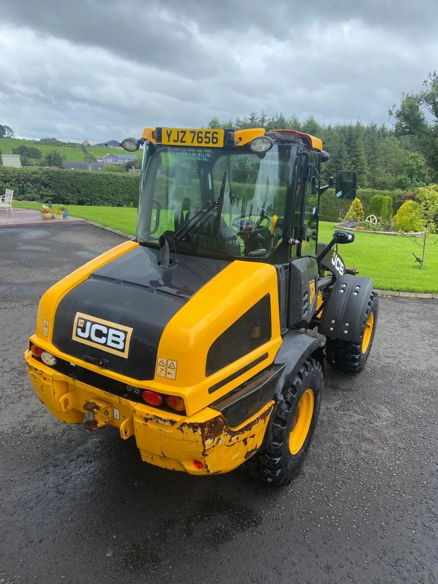 Jcb 409 - Image 3