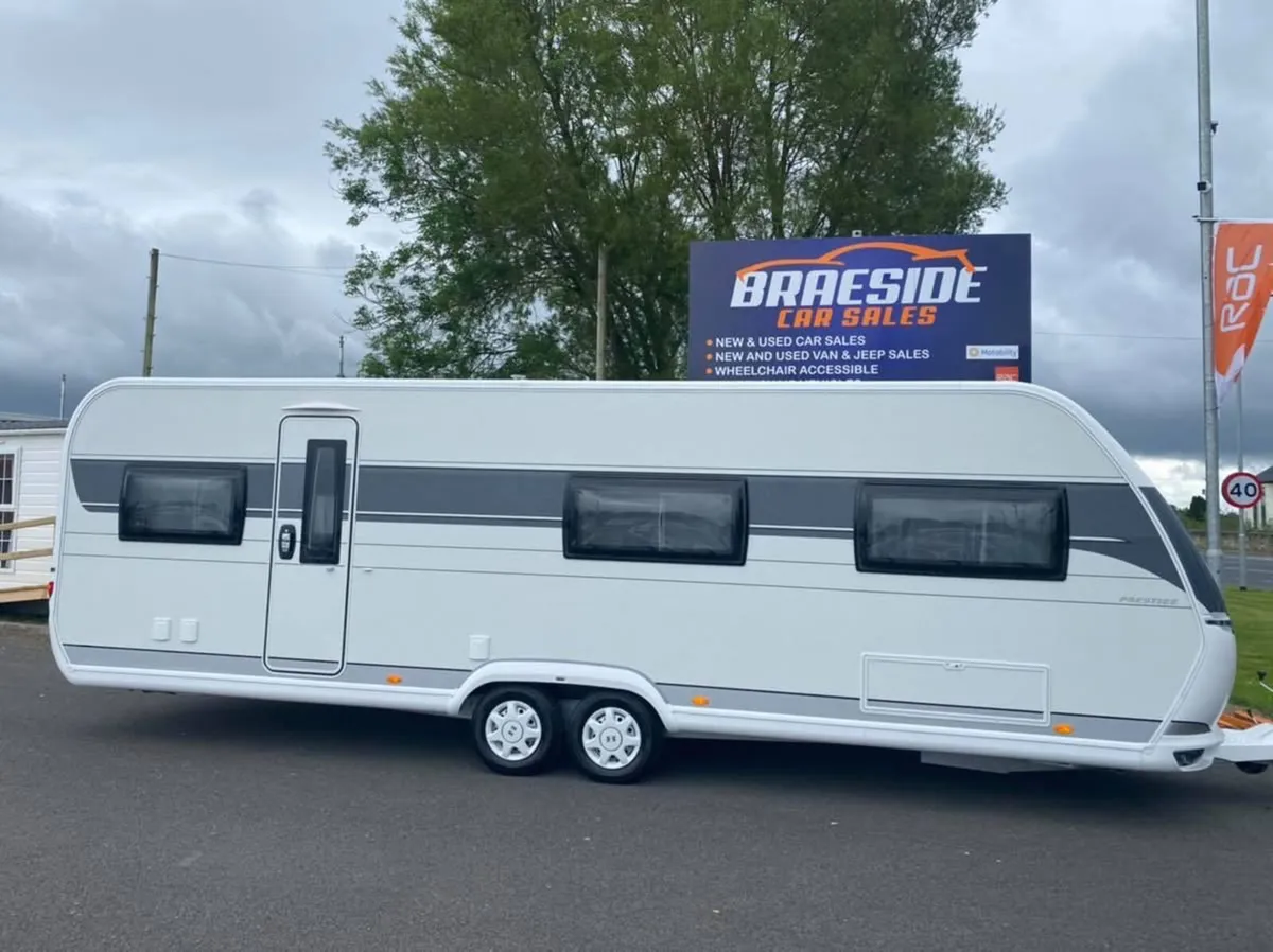 2021 HOBBY 720 UKFE 7/8 BERTH LUX CARAVAN - Image 2