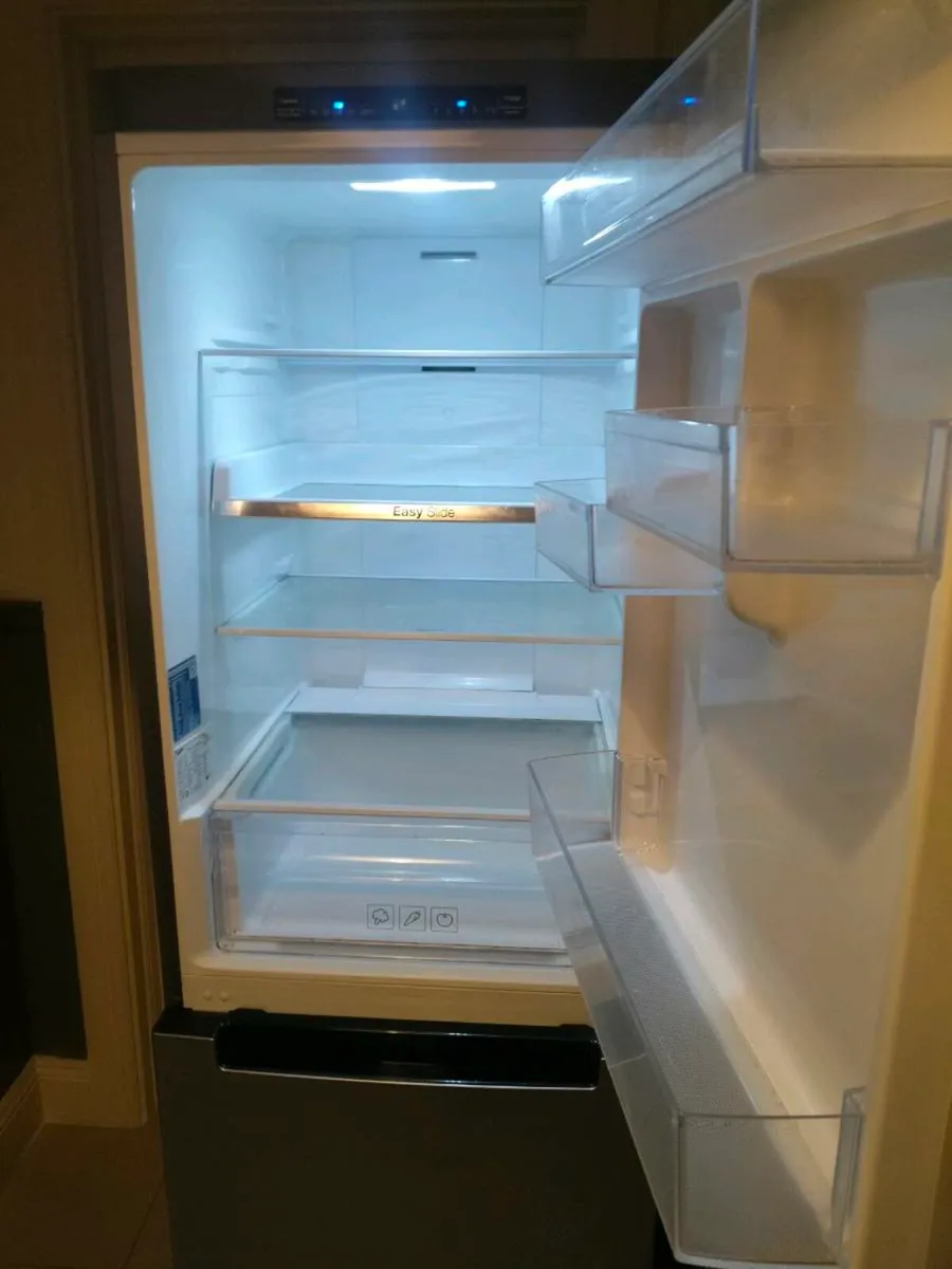 Fridge freezer - Image 1