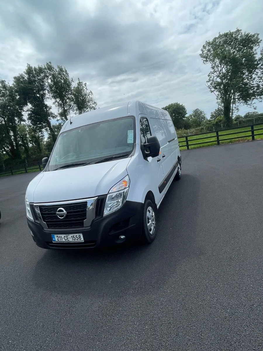 Nissan nv400 - Image 1