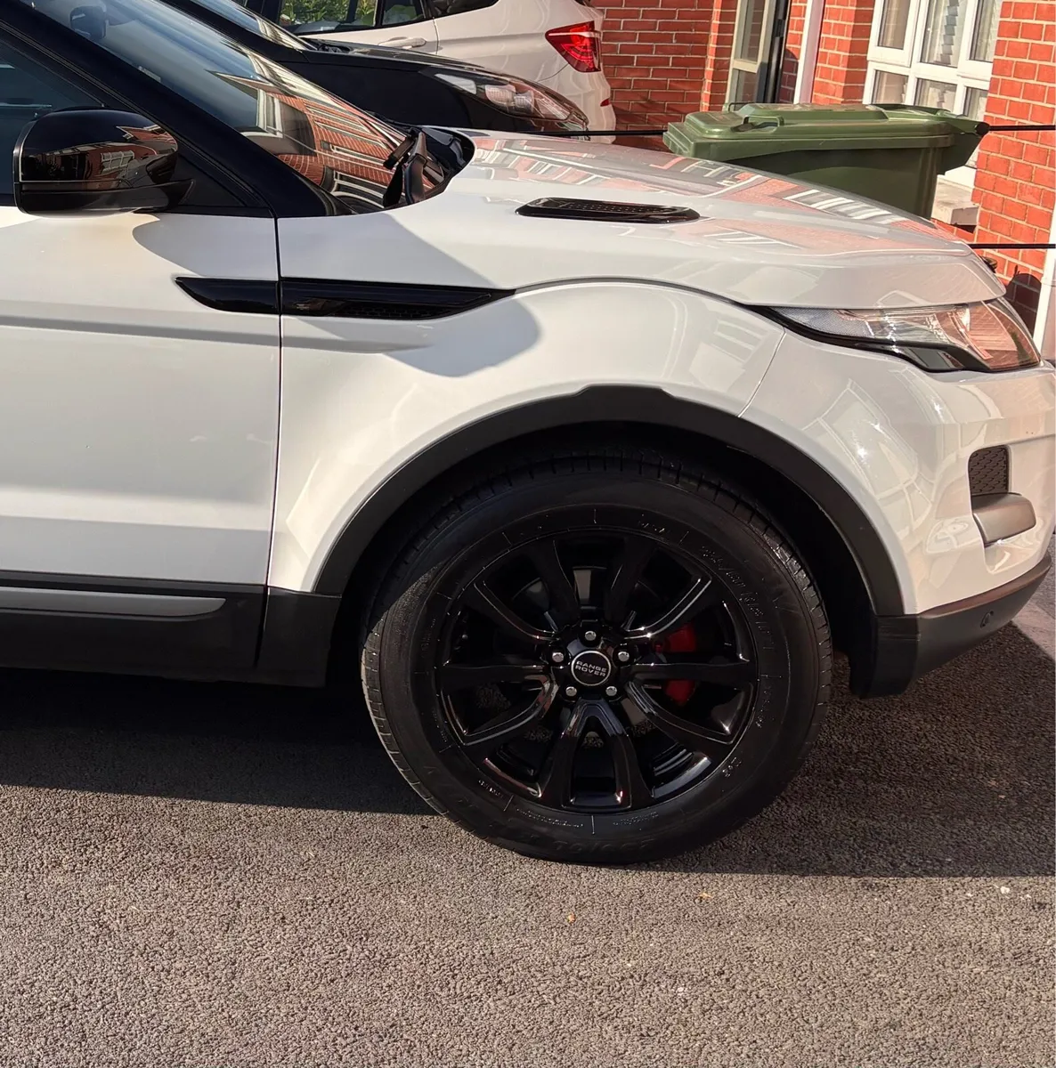 Land Rover / Range Rover 18” wheels - Image 1