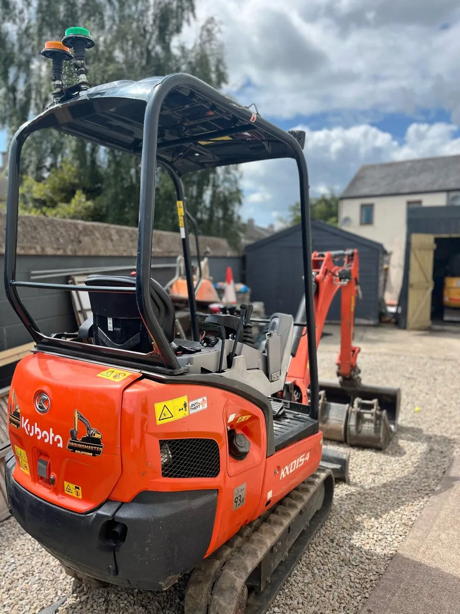 2022 Kubota kx015-4 digger - Image 1