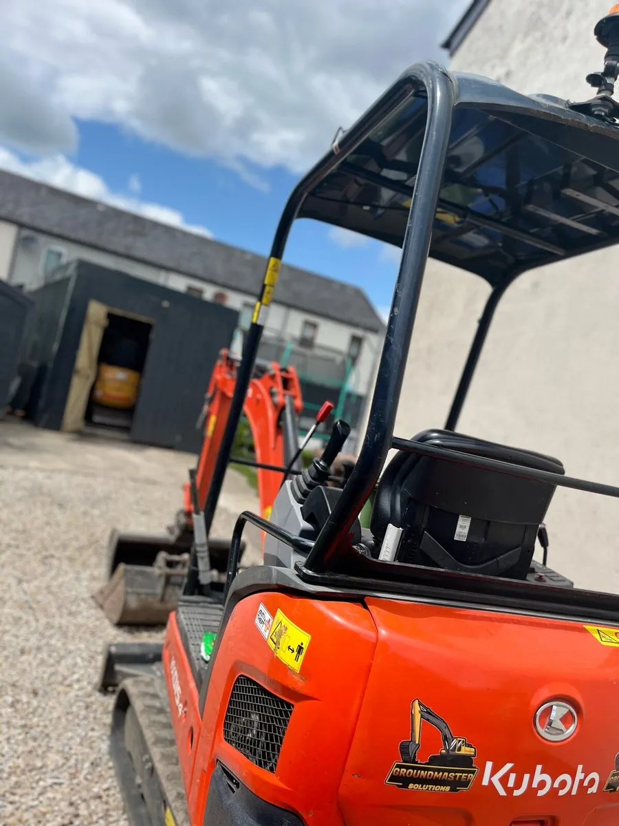 2022 Kubota kx015-4 digger - Image 2