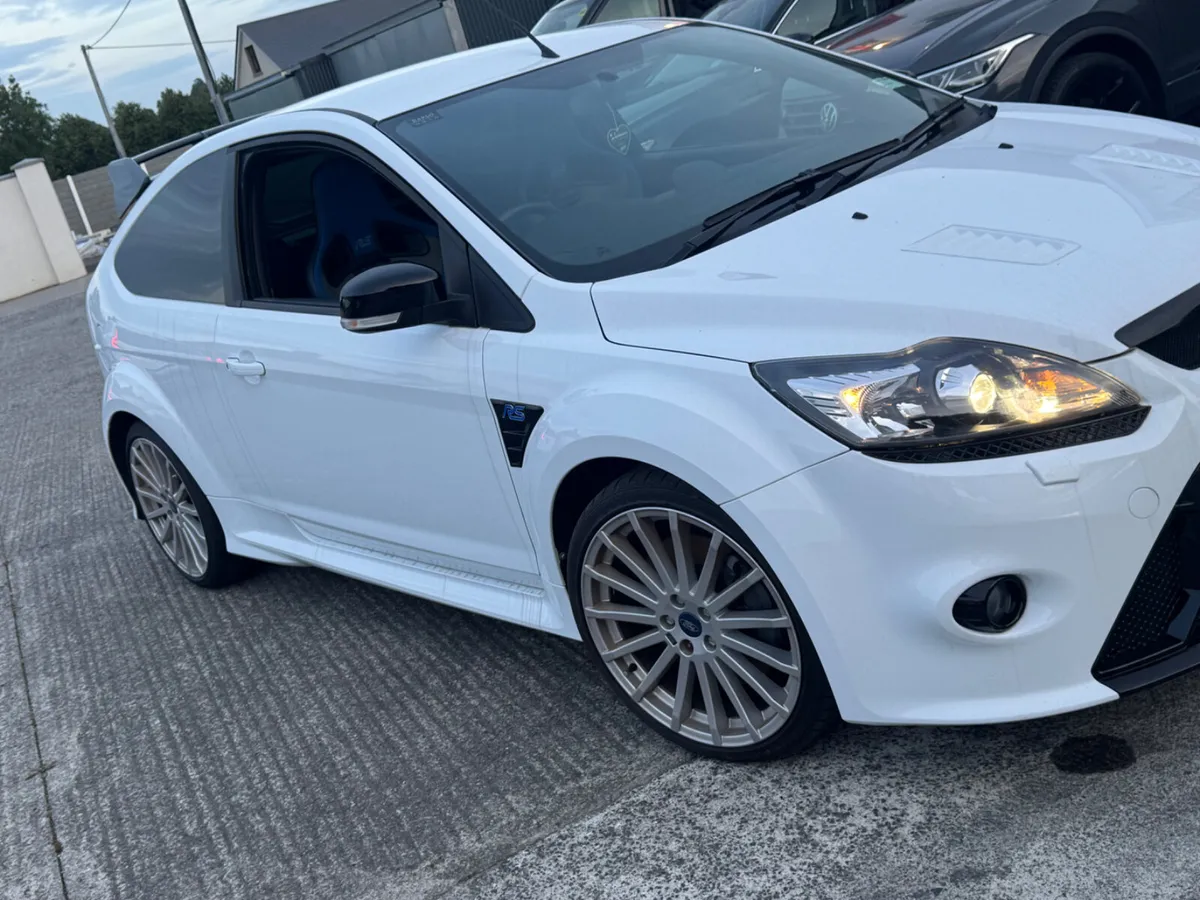 Ford Focus 2009 RS Irish reg  9500 mls - Image 1