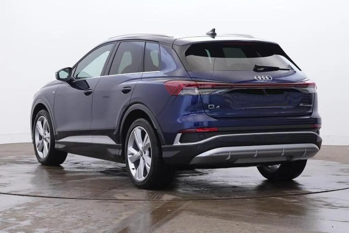 231 Audi Q4 S-Line 40 E-Tron - Image 2