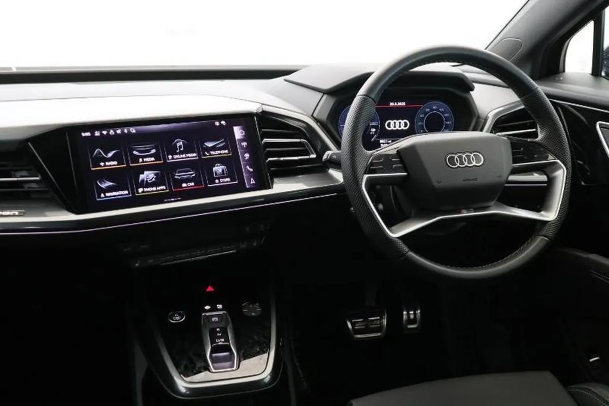 231 Audi Q4 S-Line 40 E-Tron - Image 4