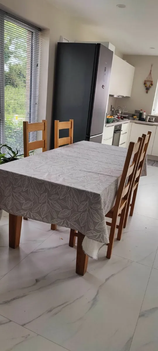 dining table and chair - Image 1