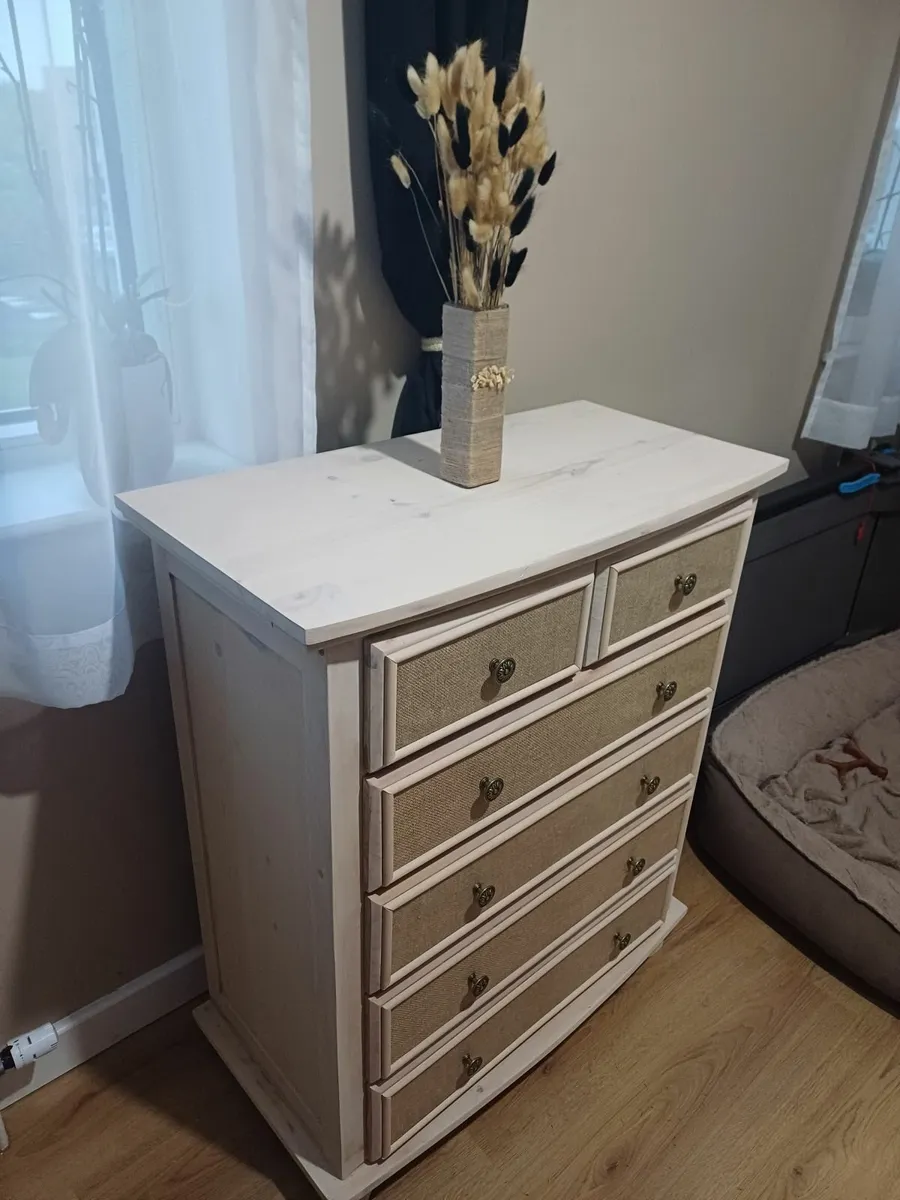 Chest of drawers - Image 2