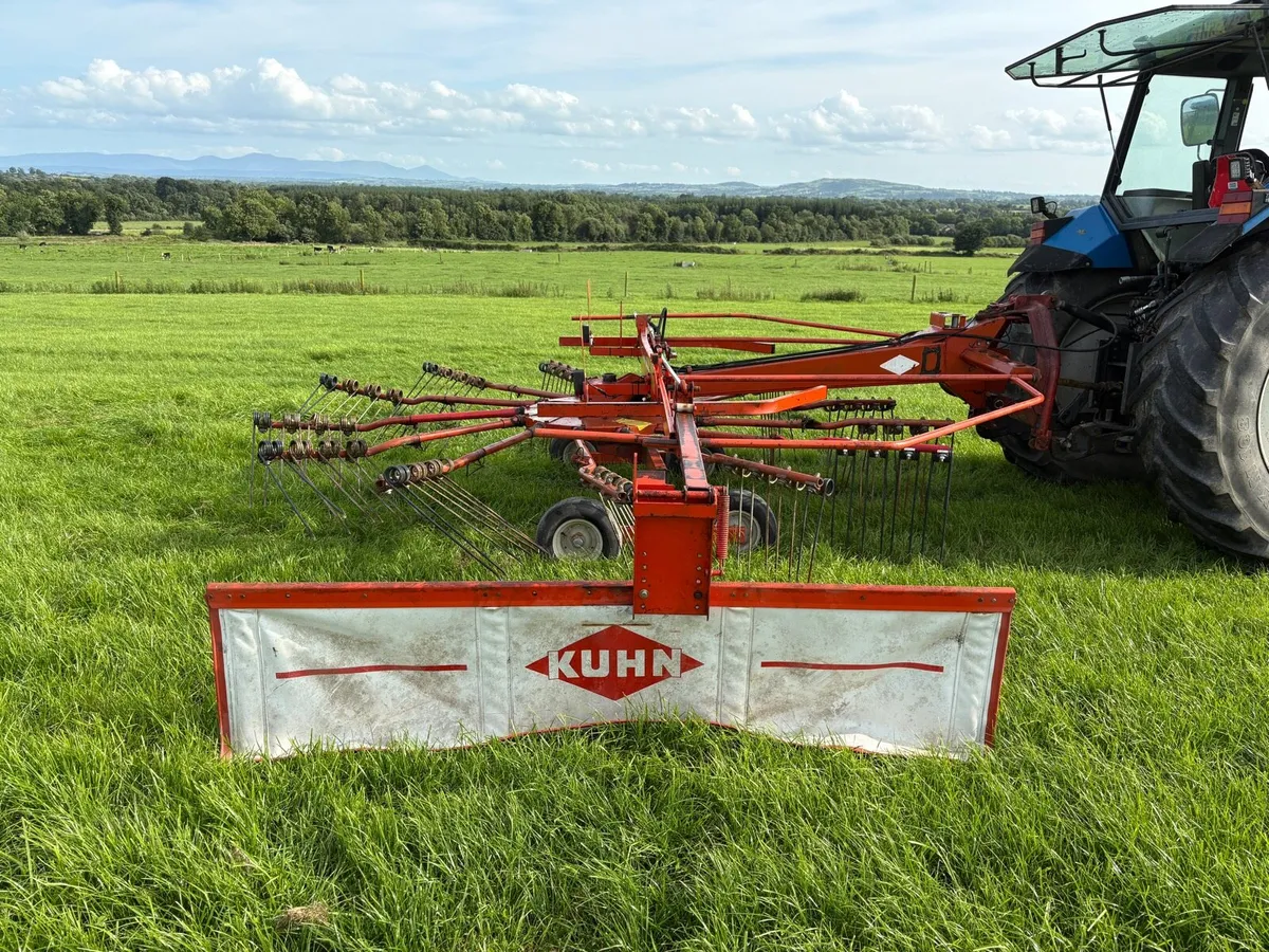 Kuhn GA4501 Rake - Image 1