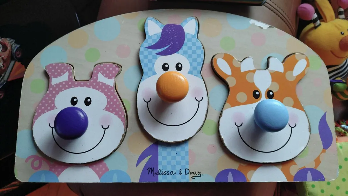 2 BABIES TIMBER JIGSAW PUZZLES (USED). - Image 1