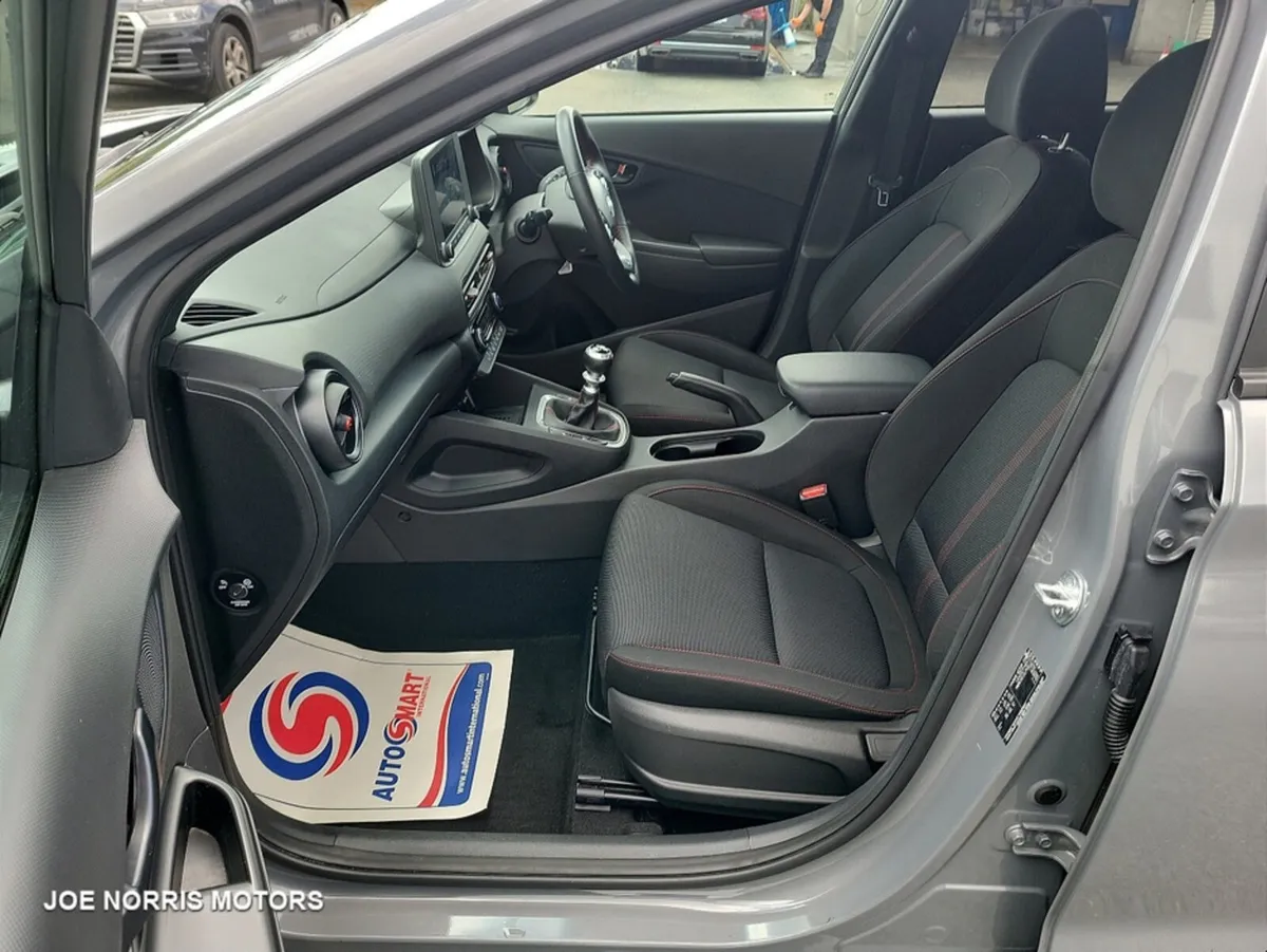 Hyundai KONA KAUAI N LINE 5DR - Image 4