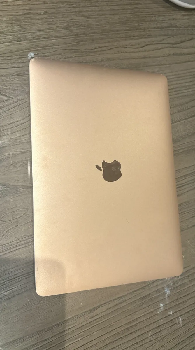 Macbook Air 2021 Rose Gold - Image 2