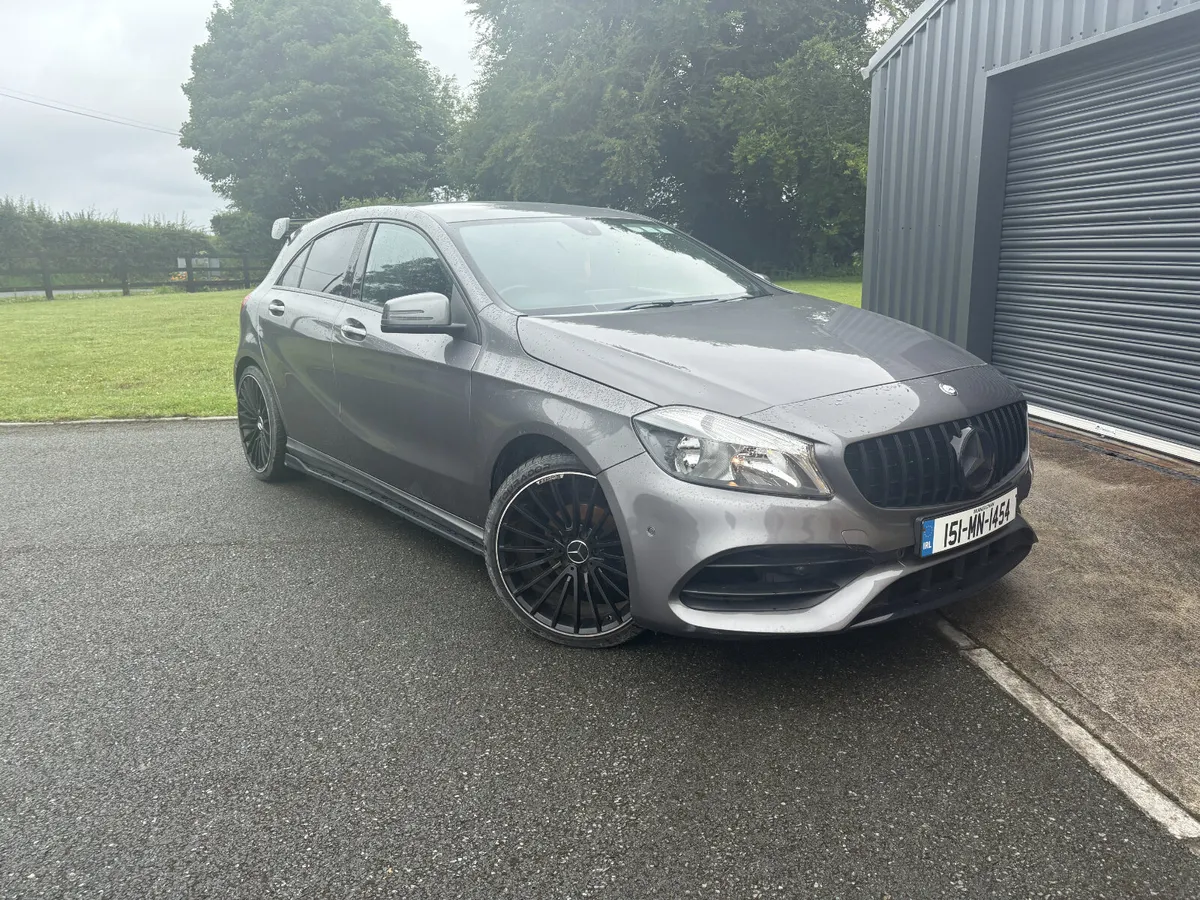 Mercedes-Benz A-Class 2015 - Image 2