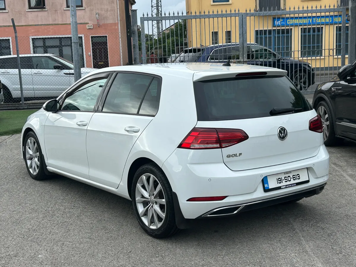 191 Volkswagen Golf 1.6TDI HIGHLINE - HIGH SPEC - - Image 3
