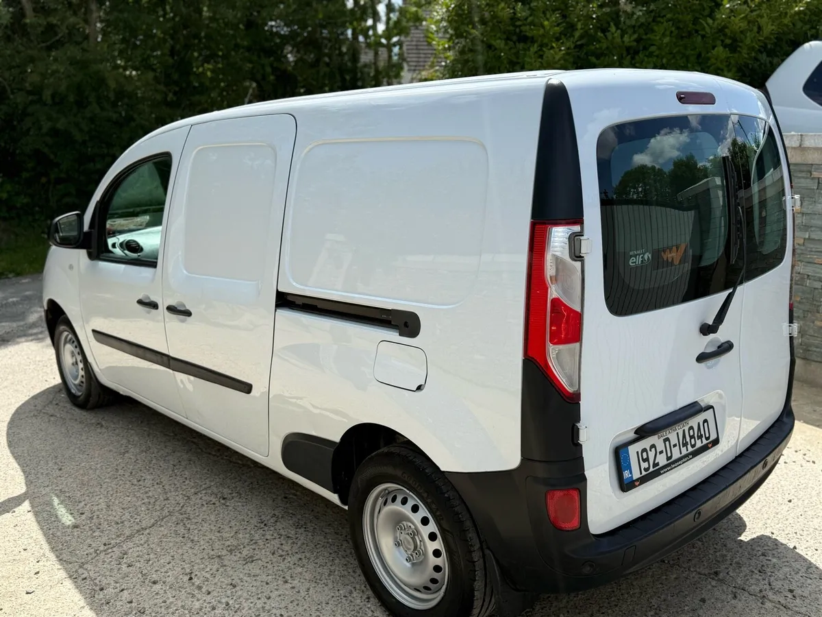 2019 (192) Renault kangoo lwb new doe - Image 3