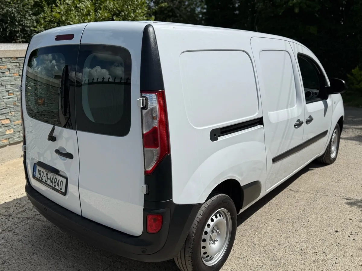 2019 (192) Renault kangoo lwb new doe - Image 4