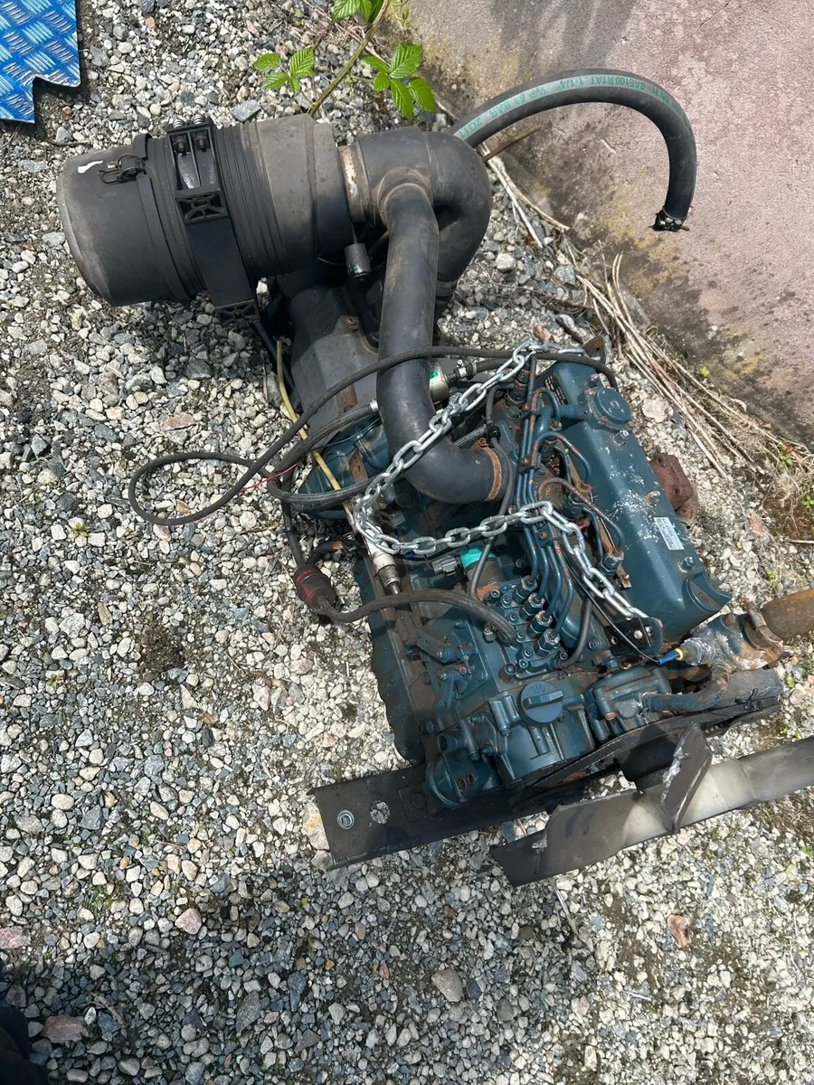 Kubota V1505 Engine complete - Image 2