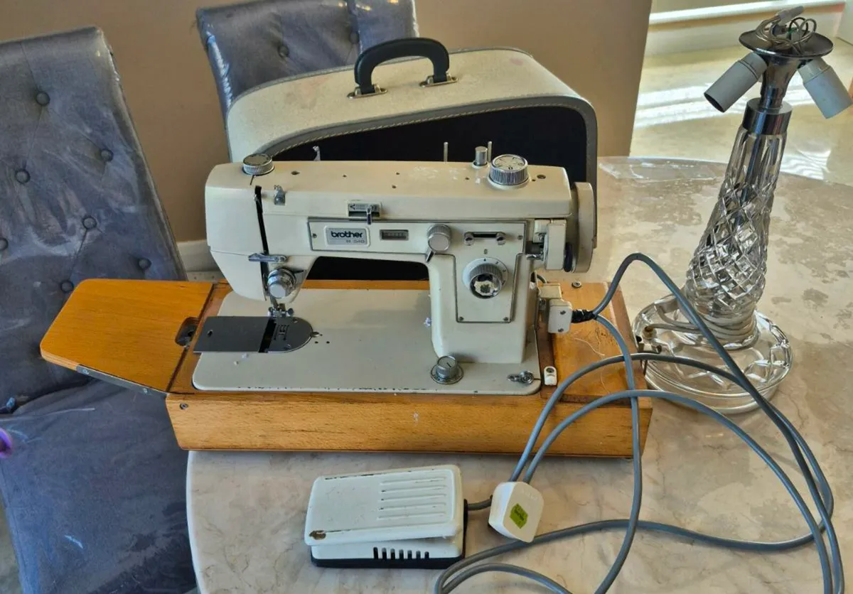 Brothers sewing machine working fine Dublin15 - Image 4