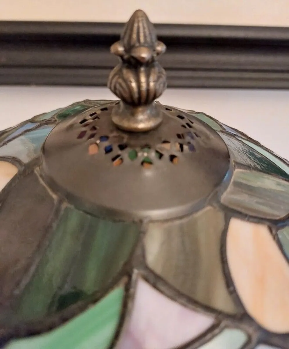 Tiffany Style Table Lamp - Image 3