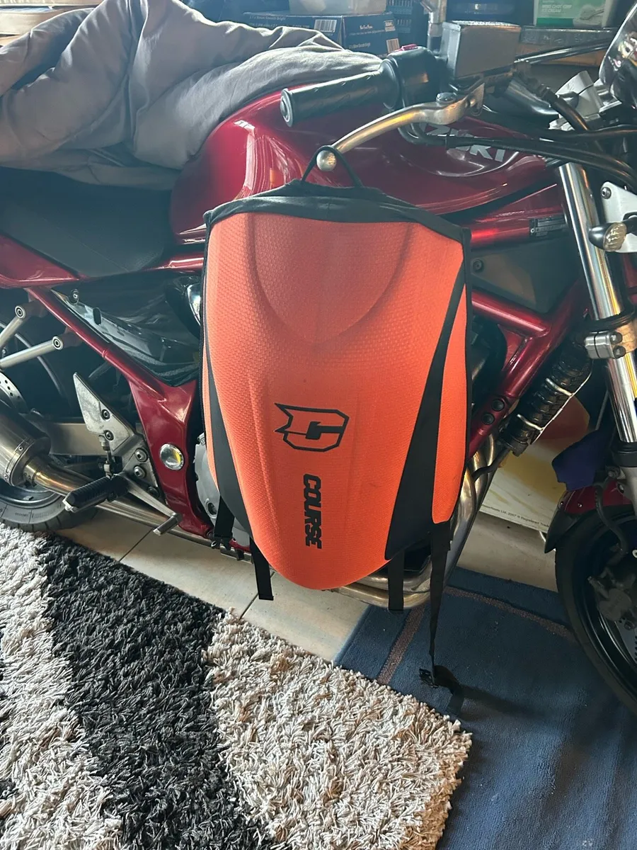 Back pack - Image 1