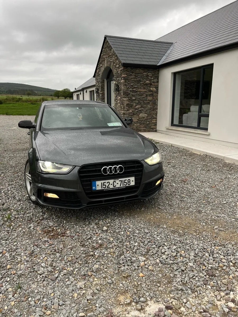 Audi A4 S line Black Edition - Image 3