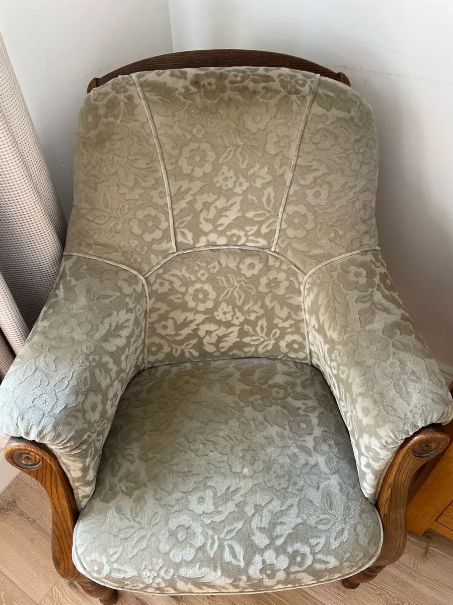 Armchair - Image 3