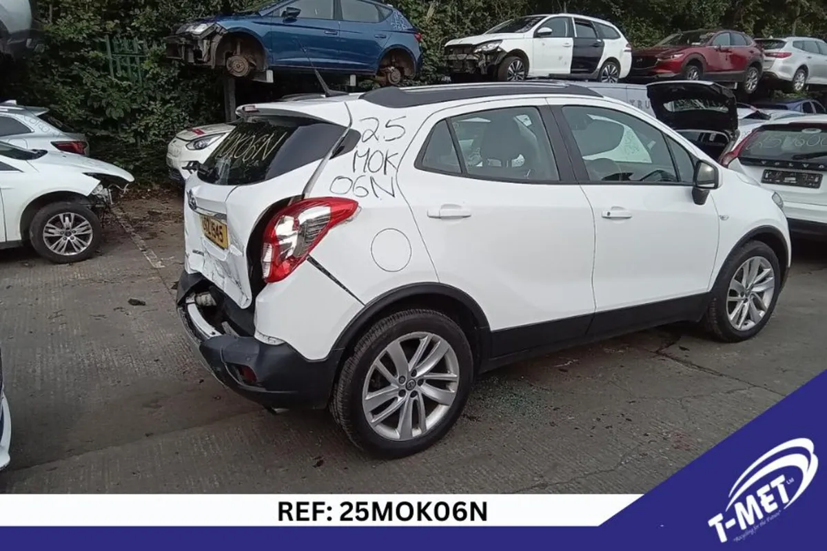2016 VAUXHALL MOKKA BREAKING FOR PARTS - Image 4