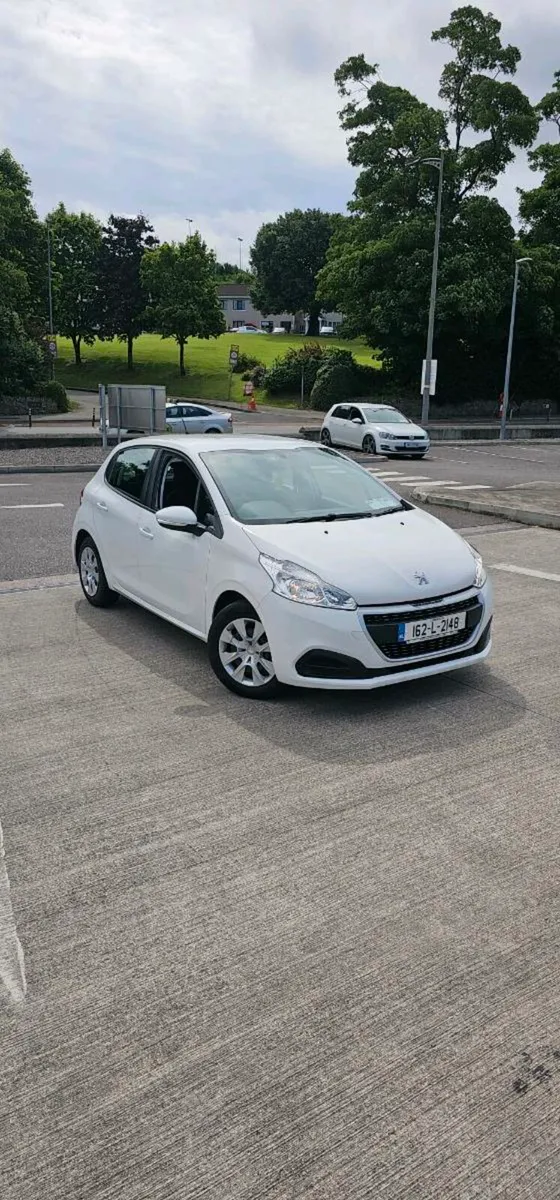 Peugeot 208 Low miles Nct 09.26 - Image 1