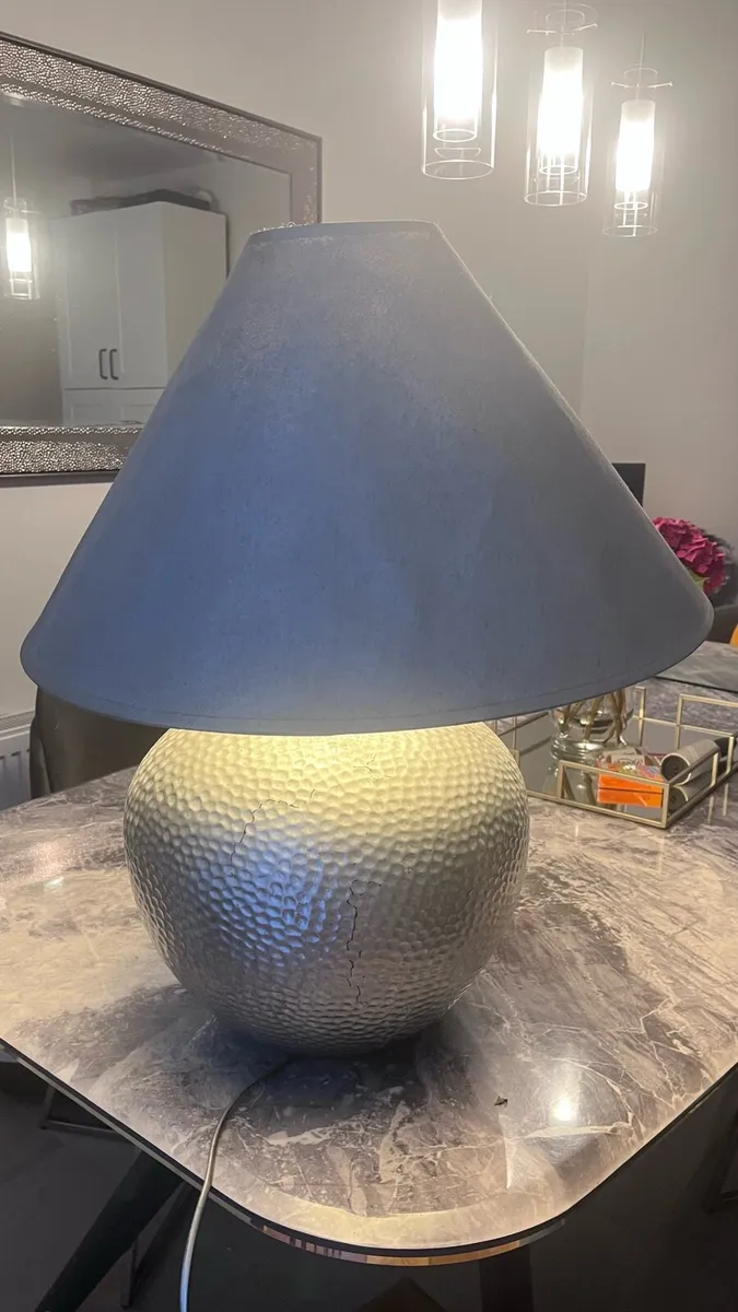 Large old beautiful vintage lamp - Image 1