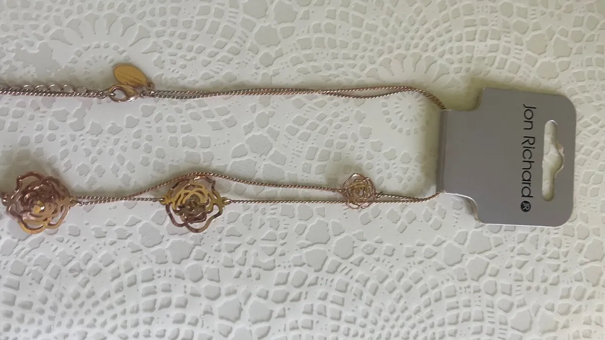 New rose gold necklace - Image 2