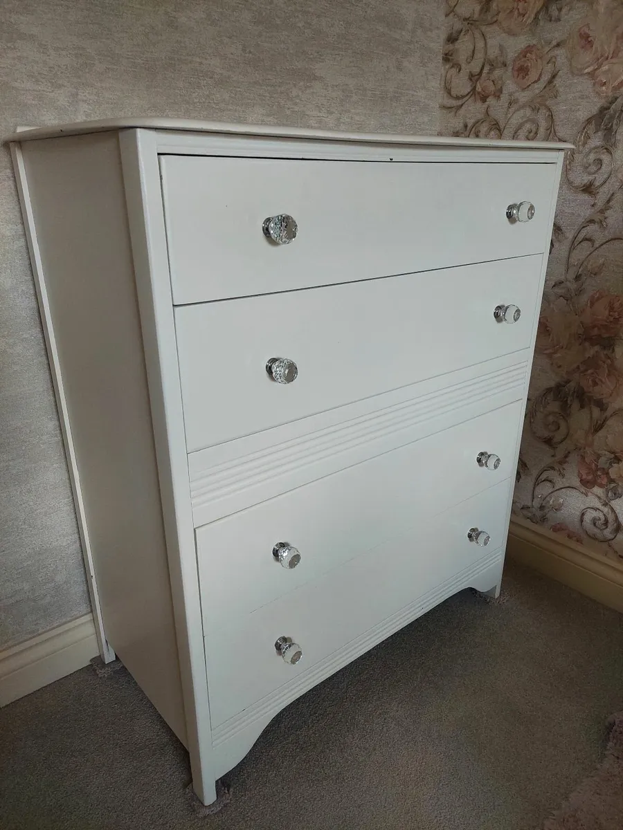 Chest of drawers - Image 3