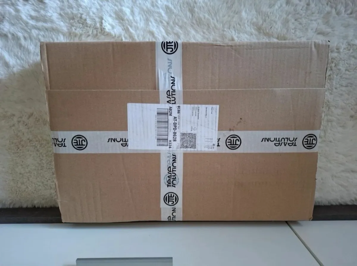 **NEW** Acer Nitro 17 , 2k, Ryzen 7 8845HS , 4070 - Image 2