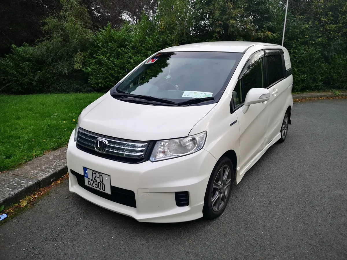 2012 Honda Freed Spike Hybrid Automatic 5 Seater - Image 1