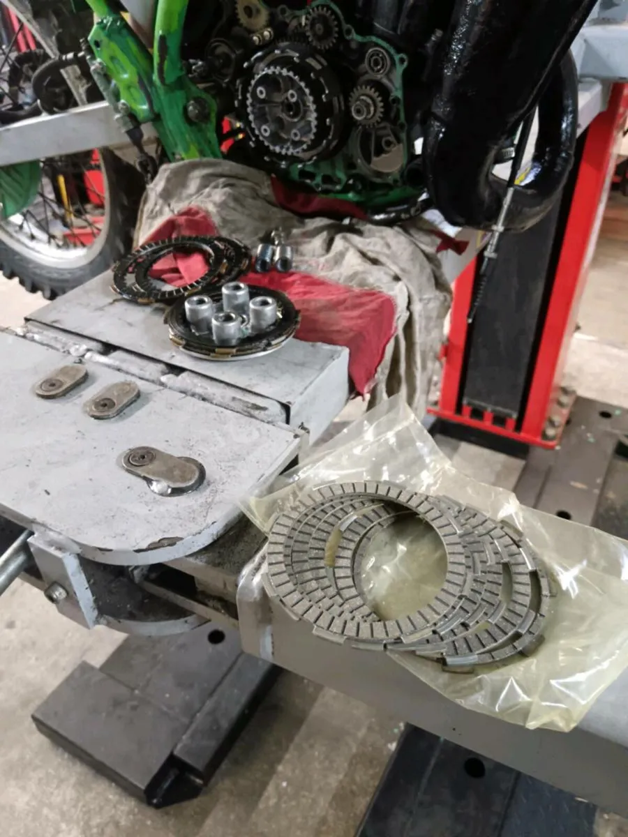 kawasaki kmx 125 - Image 2