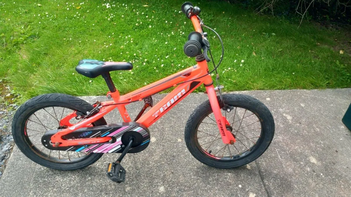 Kids 16inch bicycle - Image 1