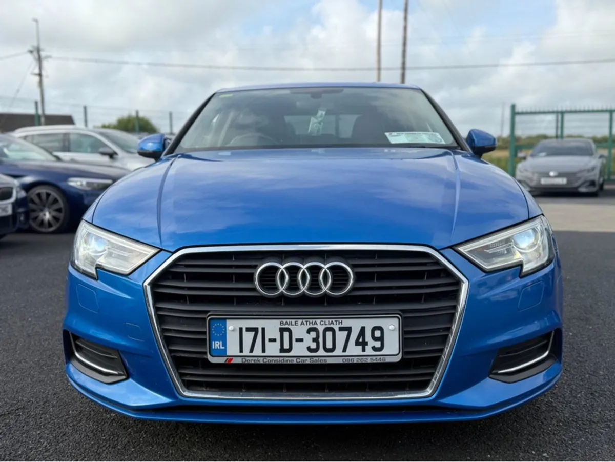 Audi A3 1.6 TDI 110 SE 4DR - Image 3