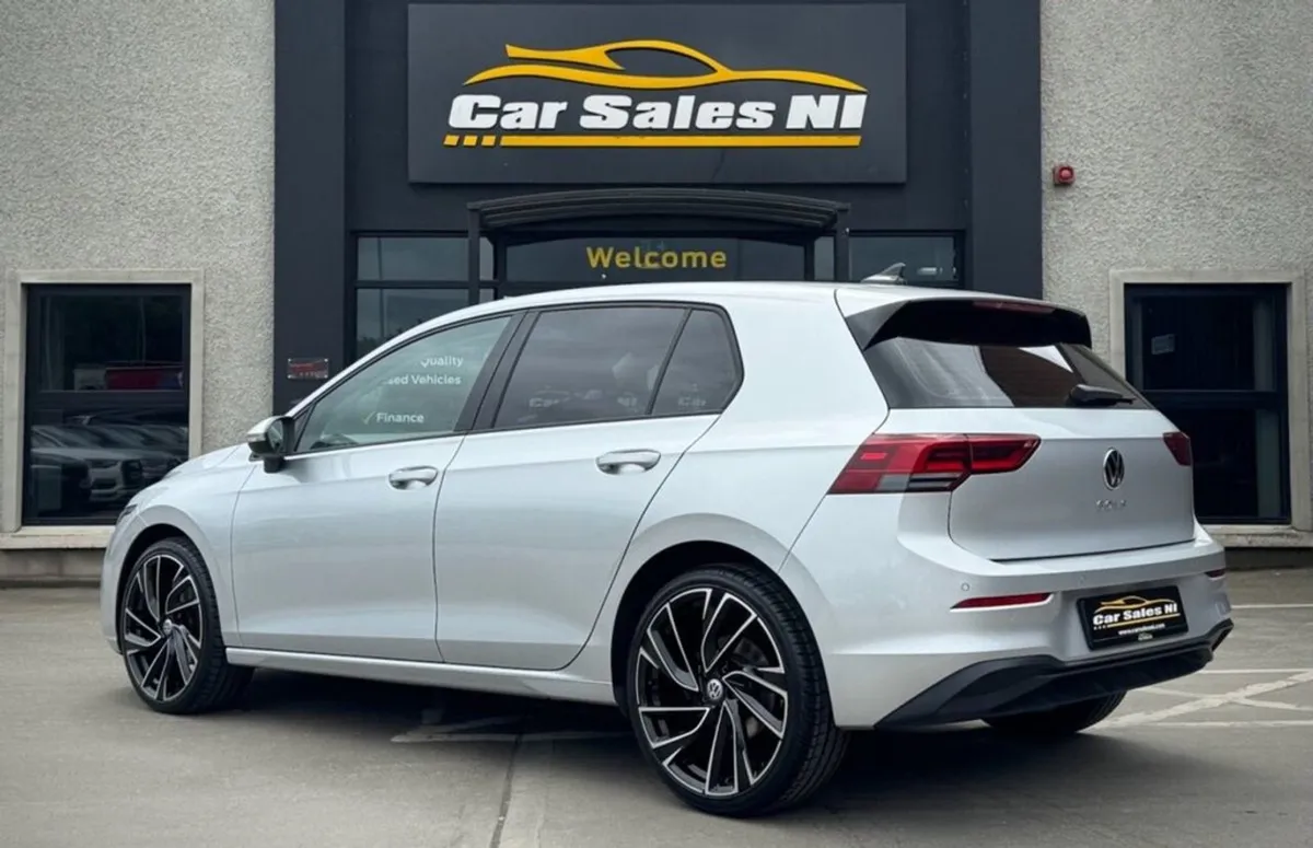 Volkswagen Golf 1.5 TSI Life Hatchback 5dr Petrol - Image 4