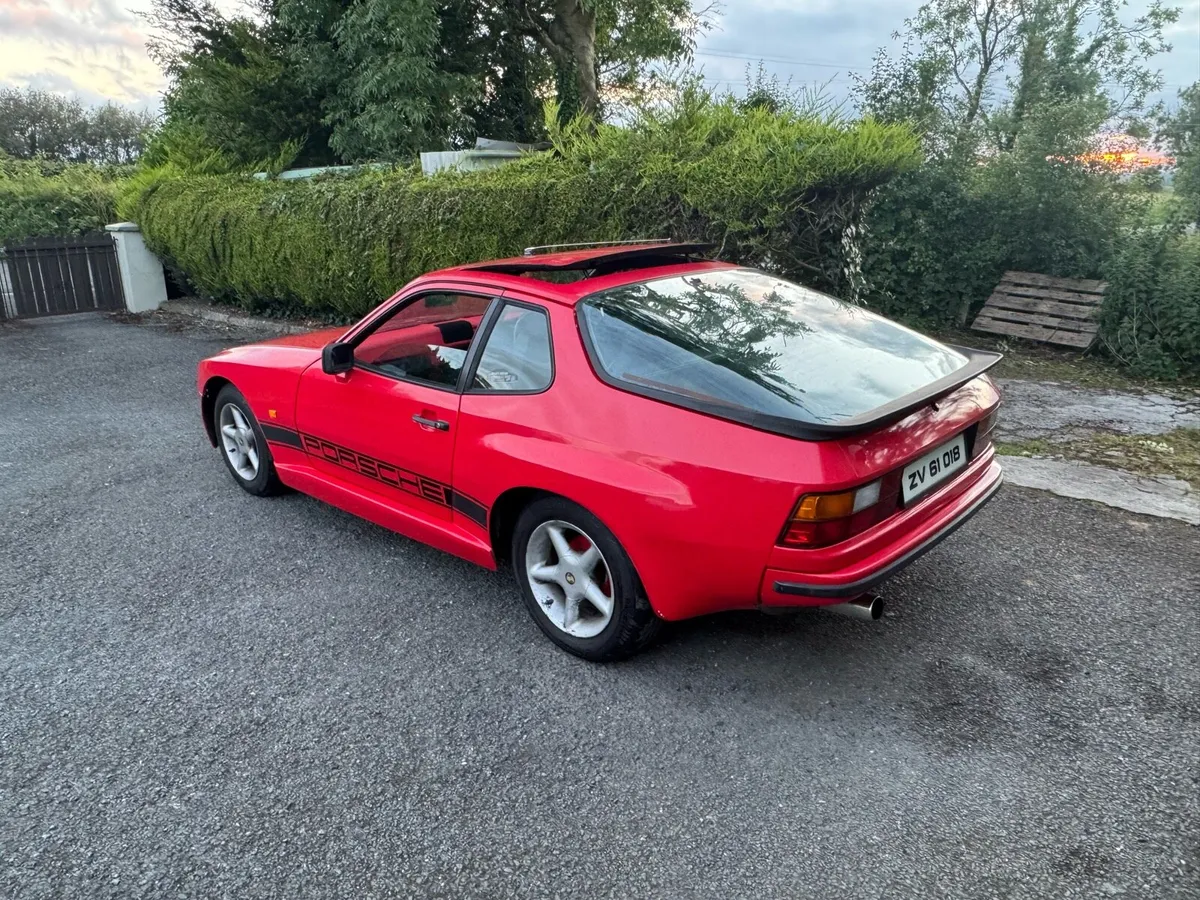 1984 Porsche 924 2.0L Petrol - Image 3