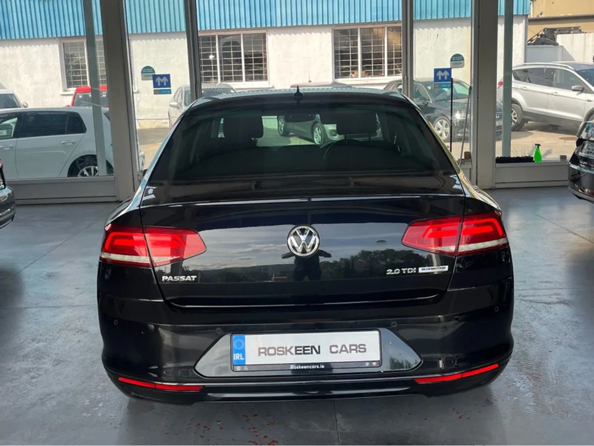 Volkswagen Passat 2.0 TDI SE Business Bluemotion - Image 4