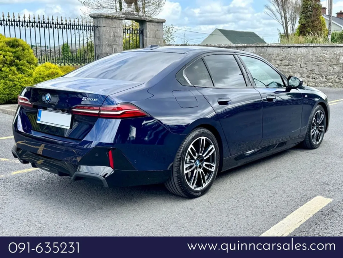 BMW 5 Series 530e M-sport Auto tech Pack comfort - Image 3