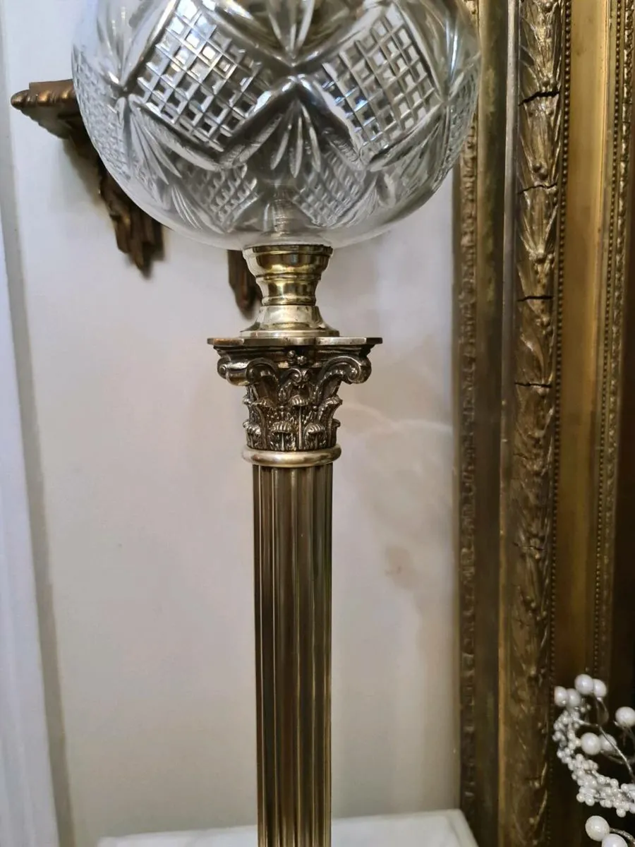 Very large antique crystal oil lamp - Image 4