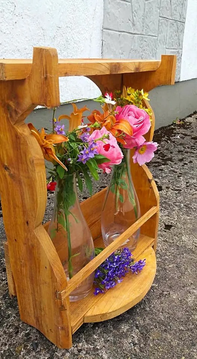 Rustic fresh water flowers holder with vases - Image 3
