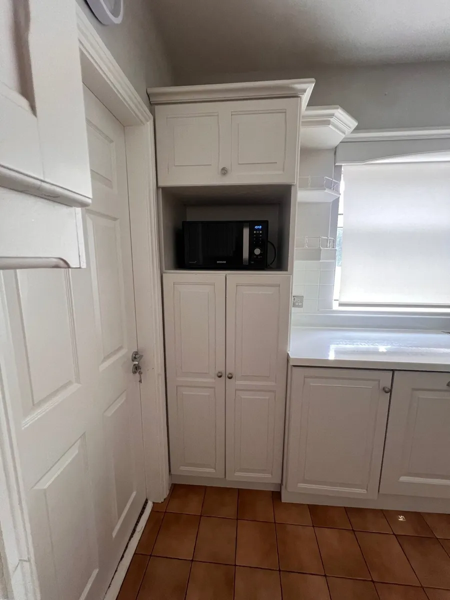 Solid Oak Kitchen - Image 3
