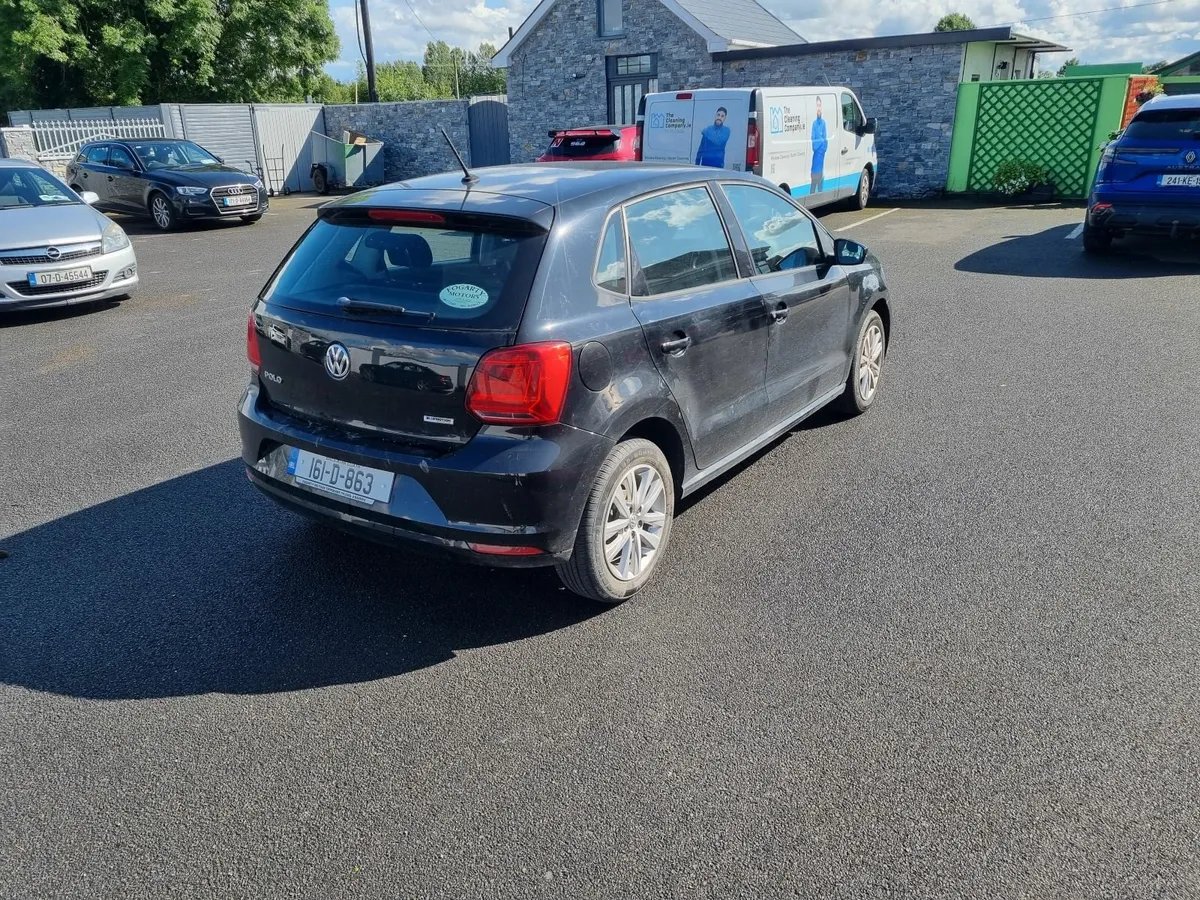 1L 161 Volkswagen Polo - Image 2